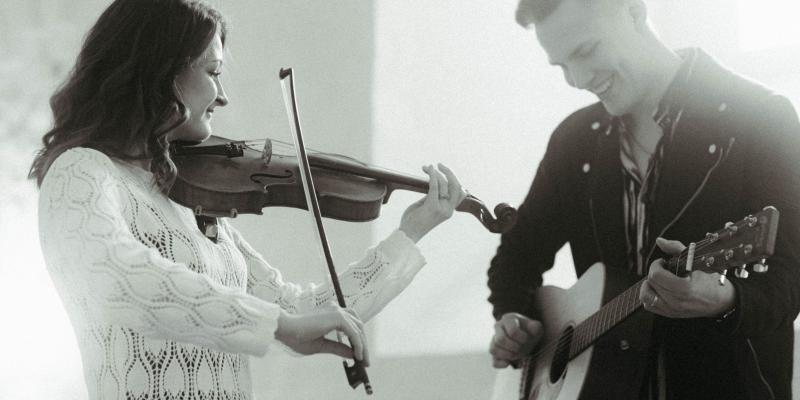 Sini & Simi esiintyy